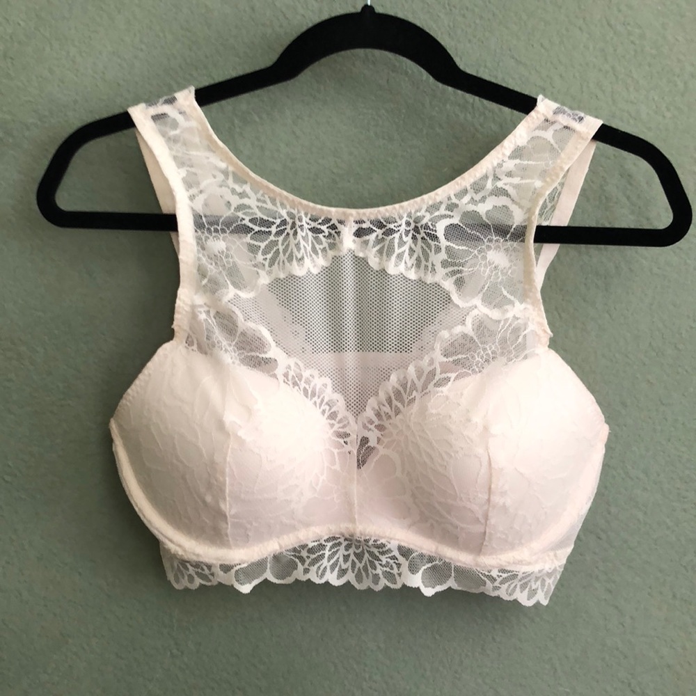(NEVER WORN) PINK High-Neck White Lace Bralette